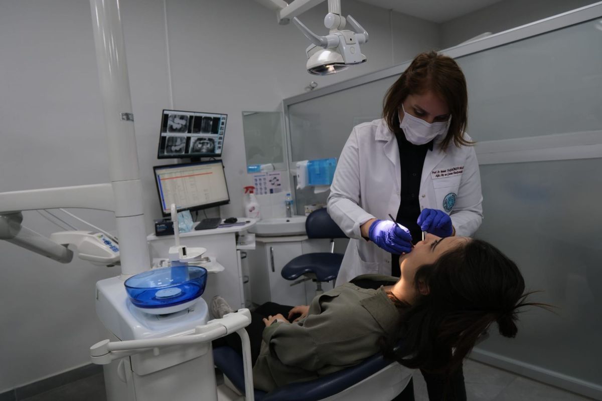 Diş Hekimliğinde Yapay Zekâ Dönemi: Teşhiste %99 Doğrulukla "Sıfır Hata" Hedefi