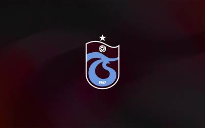 Trabzonspor'dan Fiorentina'ya 30 Milyon Euro'luk Dev Transfer: Oulai İmzayı Attı!